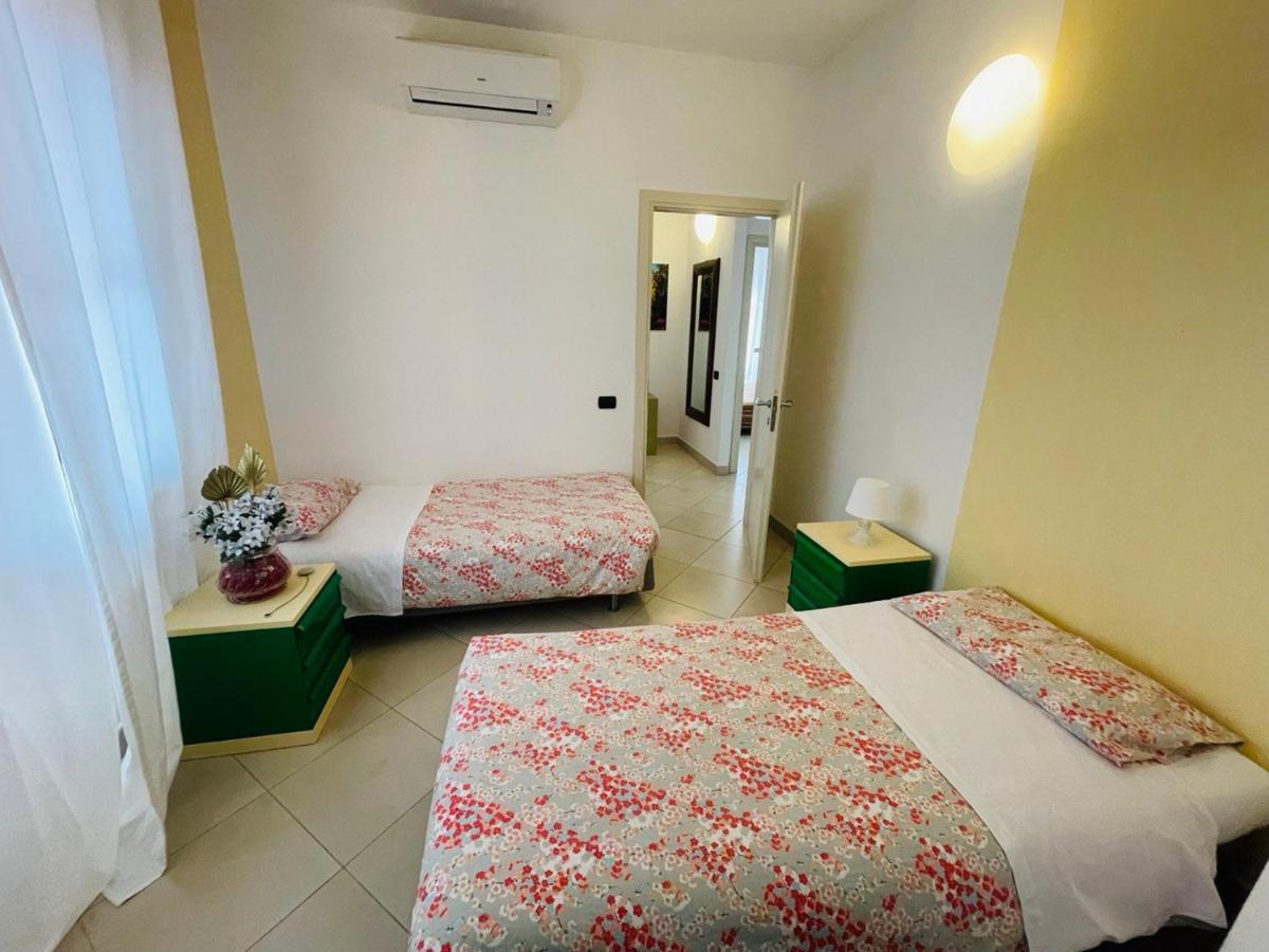 Regina Del Mare Holiday Apartments Тиррения Экстерьер фото